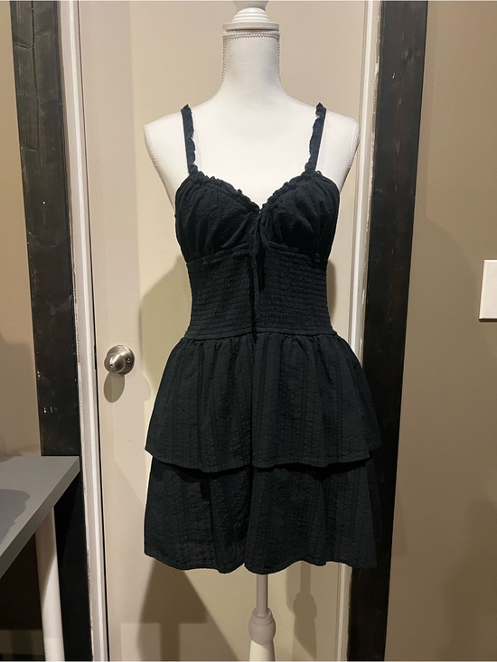 Aeropostale Dresses & Skirts - Aeropostale Black Ruffled Smocked Mini Dress